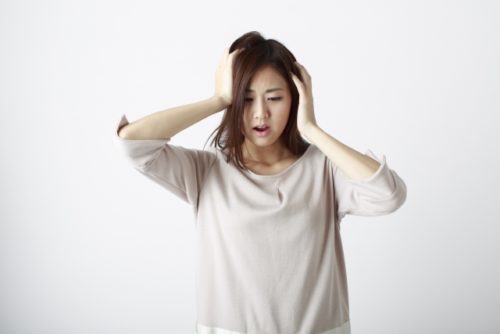 髪質で年齢がバレる！？40代～若く見えるエイジングケアシャンプーとは
